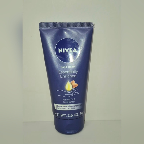 Nivea Skin Care Bundle - Picture 4 of 6
